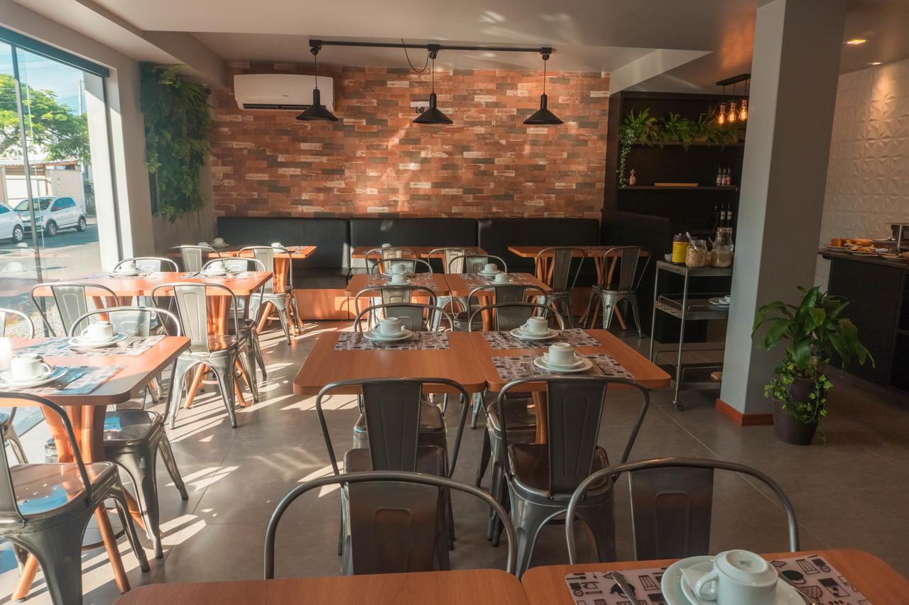 Hotel Blumenhof Balneário Camboriú Eksteriør billede